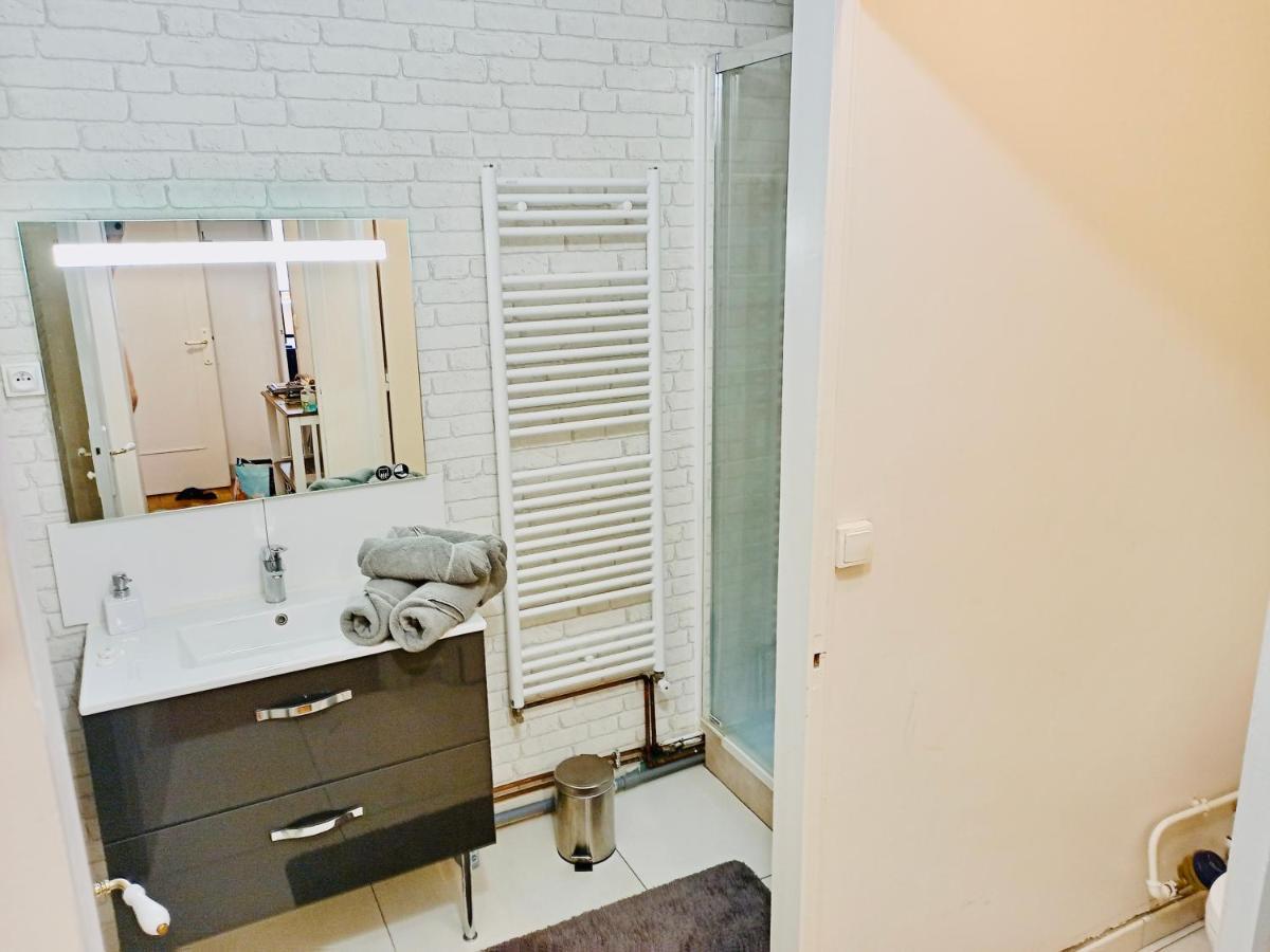2 Pieces Totalement Renove Au Coeur De Bourges Daire Dış mekan fotoğraf
