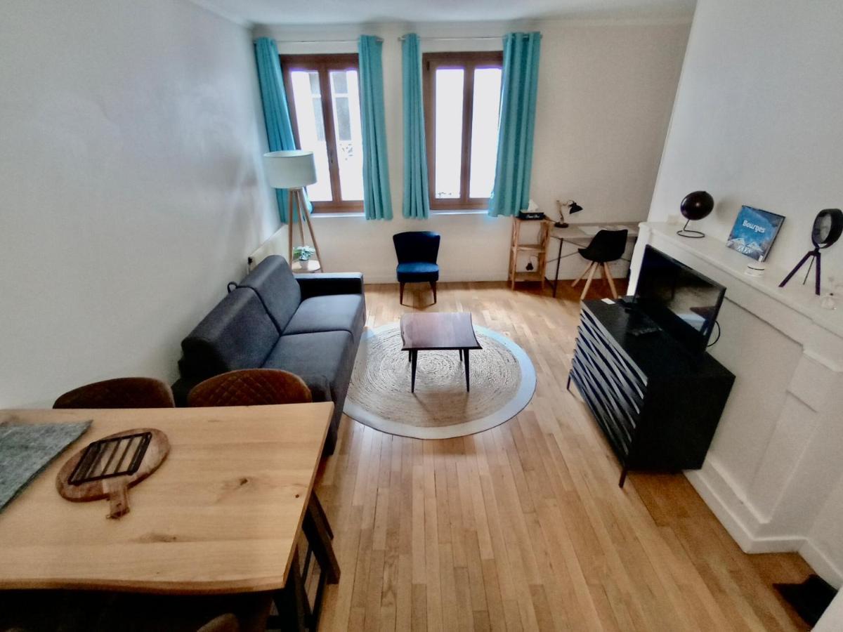 2 Pieces Totalement Renove Au Coeur De Bourges Daire Dış mekan fotoğraf